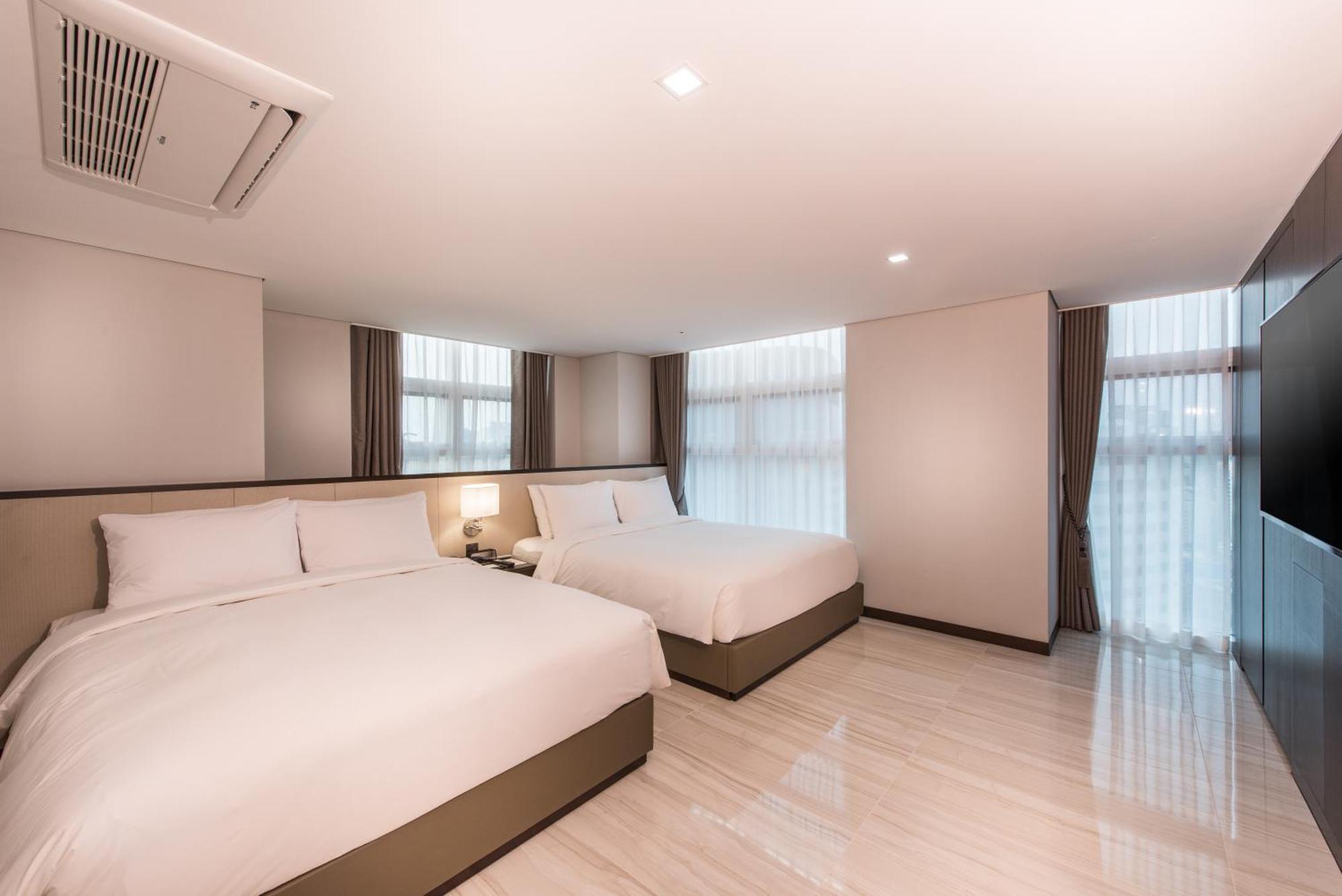 Hotel Ena Namdaemun