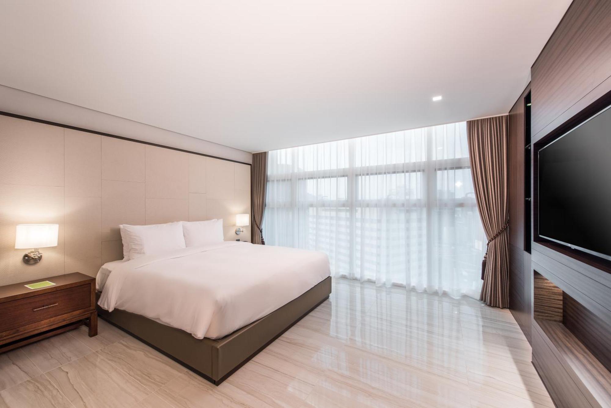 Ena Namdaemun Hotel 4*