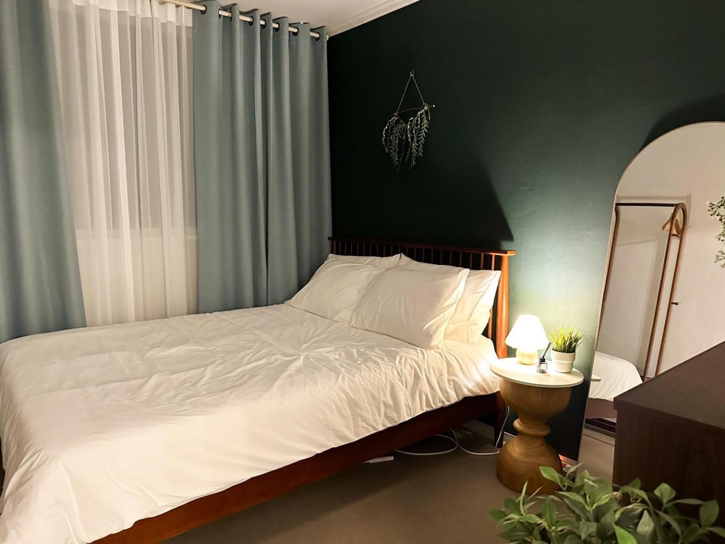 Rock 樂 2 3 Beds 3 Min From Ewha Univ Stn Apartment Seoul