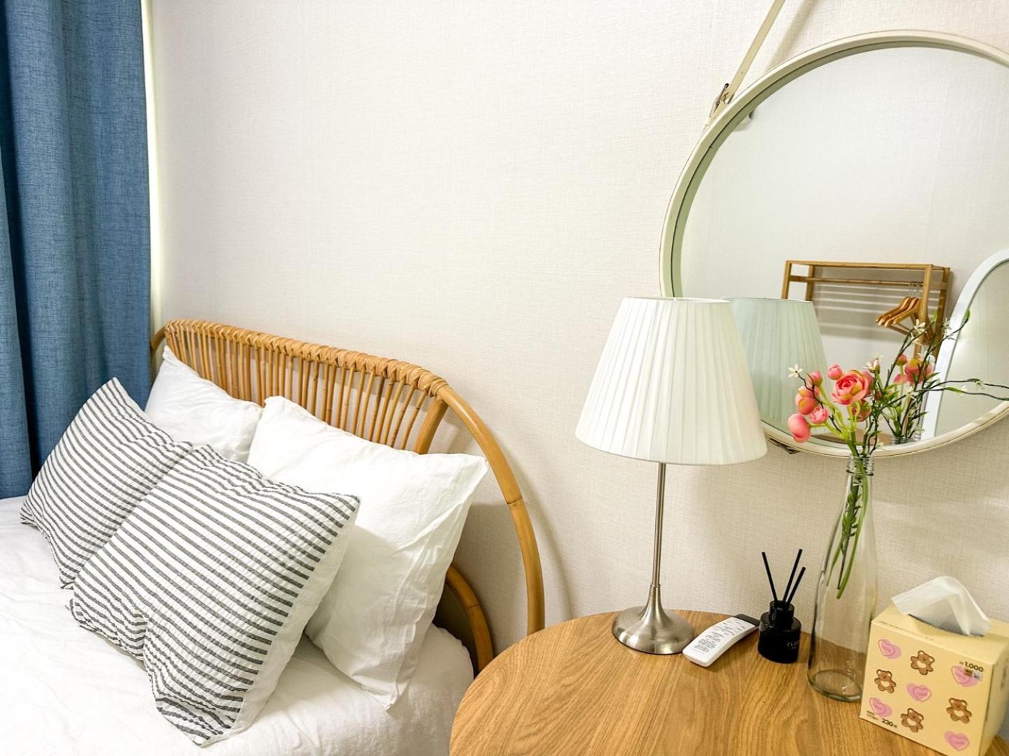 Rock 樂 2 3 Beds 3 Min From Ewha Univ Stn *