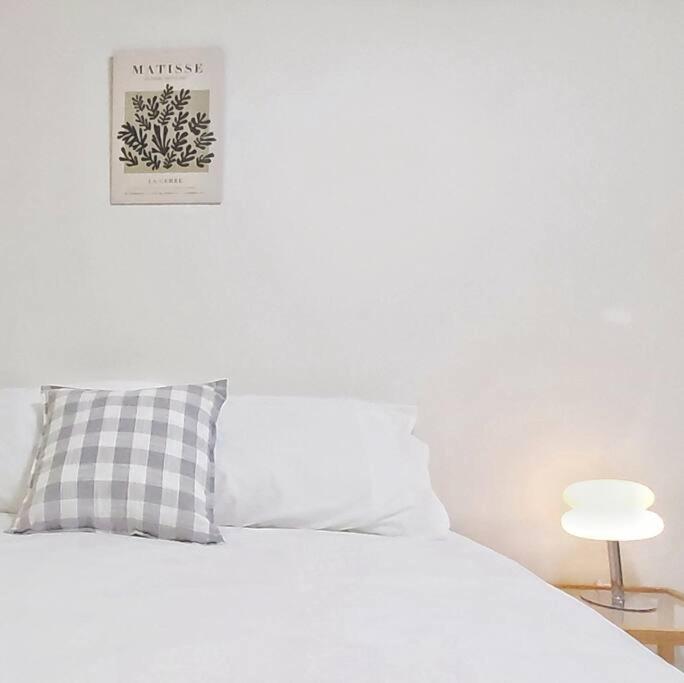 Hue 무료픽업 6명 퀸3 넓은거실 Apartment *