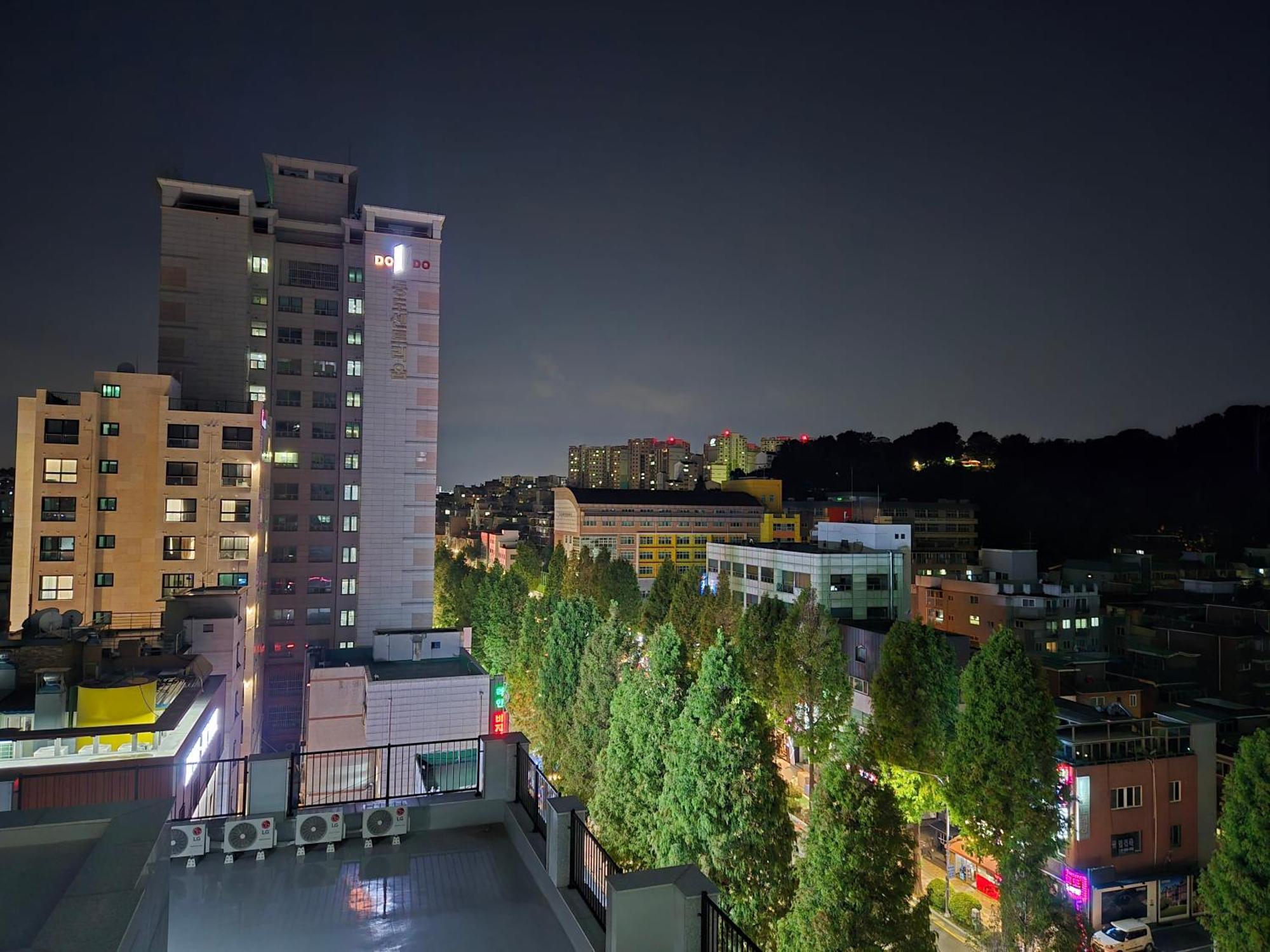 Gamseong House #gimpo Airport 10 Min #hwagok Station #netflix #beamprojet #niceview Seoul