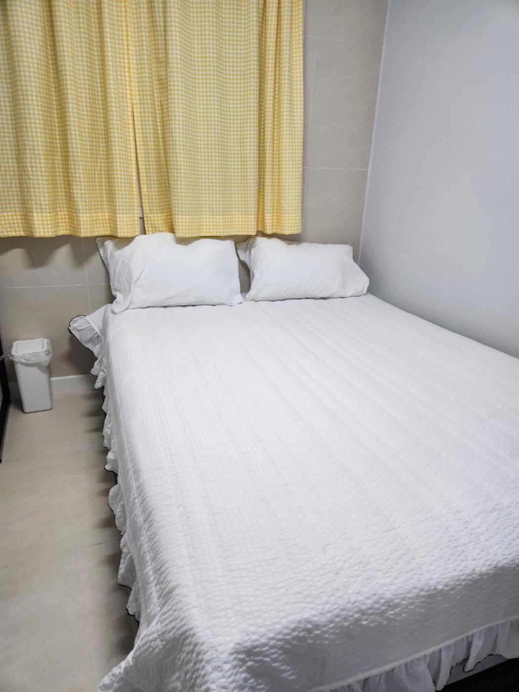 Apartment Hygge In Sinchon Seoul