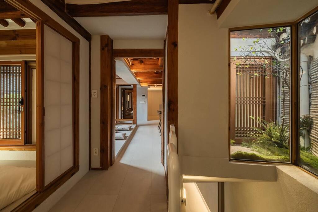 Hanok Yul Jae * Seoul