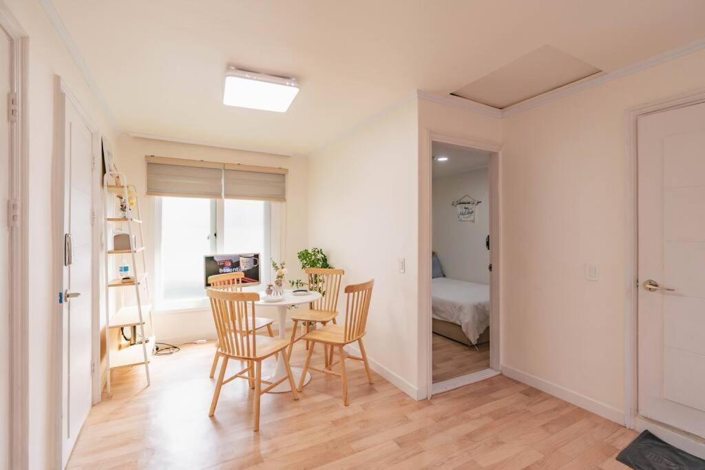 House For Large Families, Metro 2min, #security Villa *