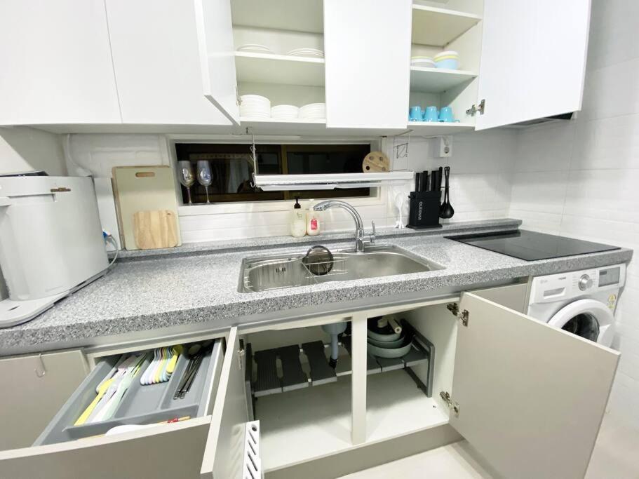 Villa House For Large Families, Metro 2min, #security
