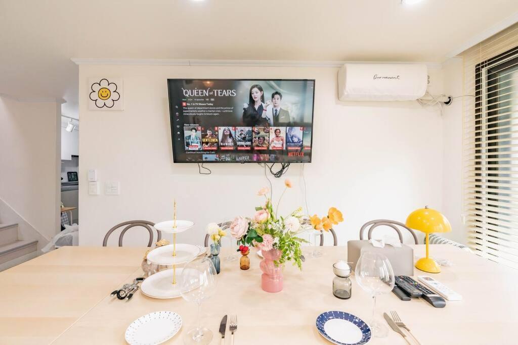 House For Large Families, Metro 2min, #security Villa *