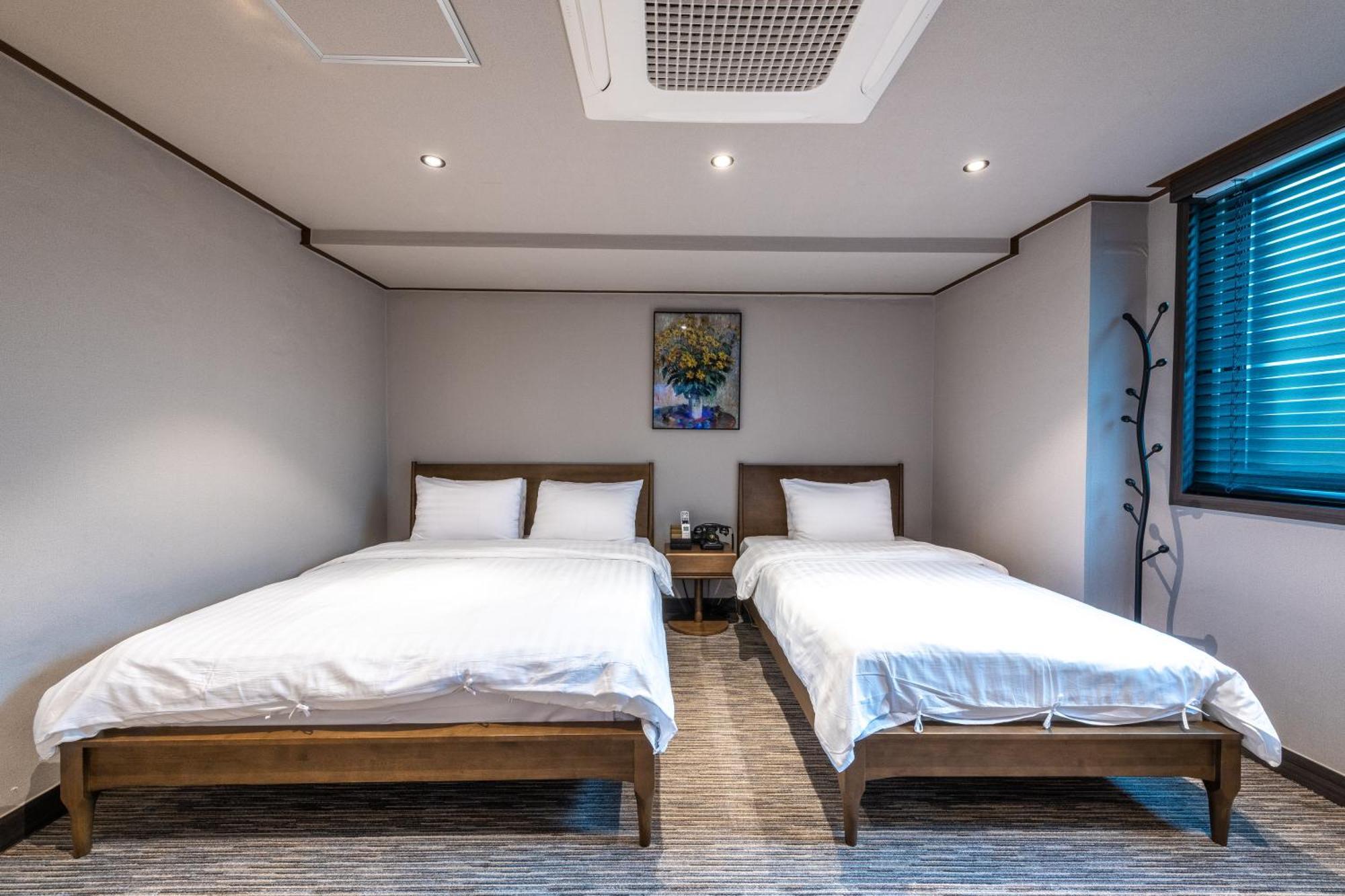 New Cheonji Hotel