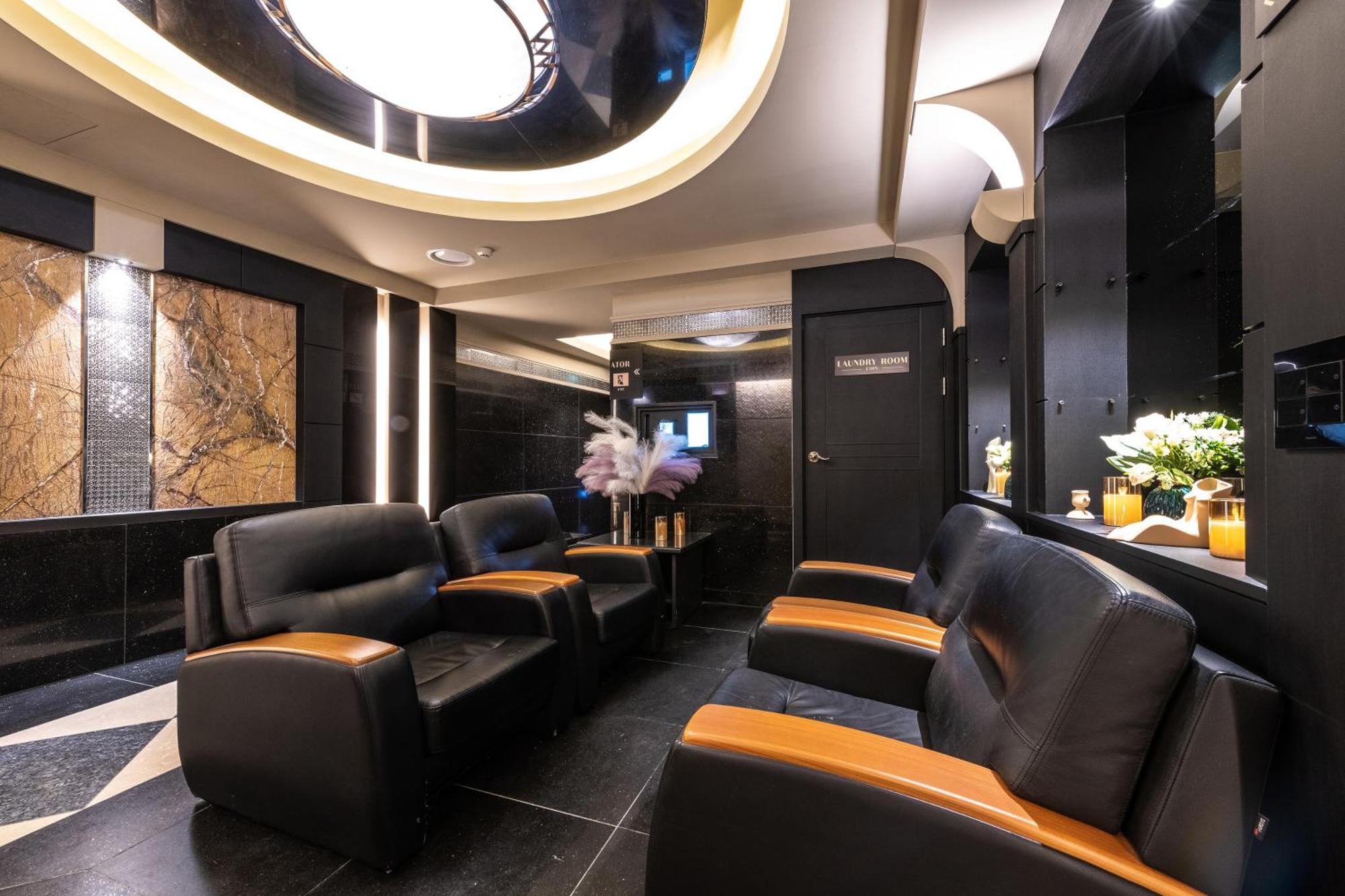 Hotel New Cheonji 3*