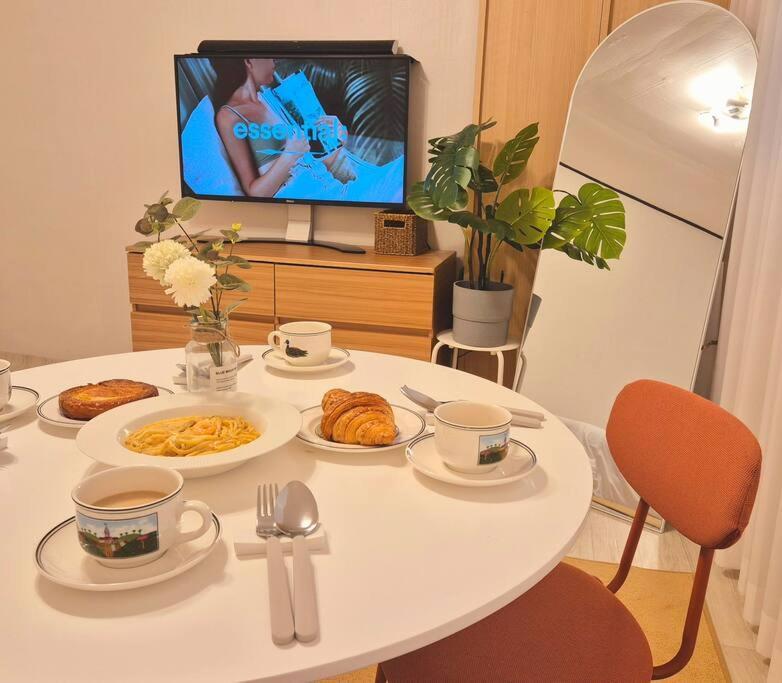 Apartment Center Of Seoul, National Univ, Boramae Hospital Two