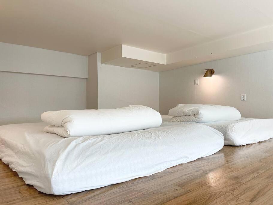 Modern Loft Hongdae Apartment
