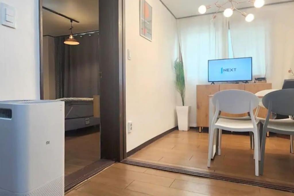 Apartment K-1 Hongdae Yeontral Park Seoul