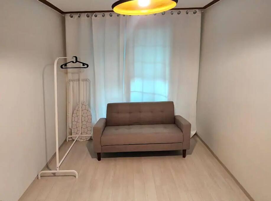 Apartment K-14 Hongdae Park Forest 2fl