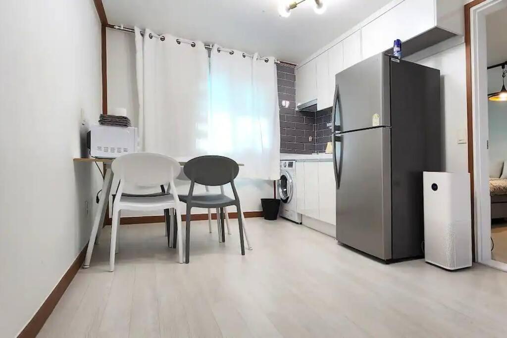 Apartment K-14 Hongdae Park Forest 2fl Seoul