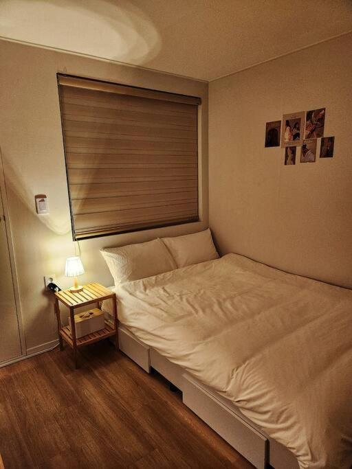 Pristine & Cozy House, Cozy For Family Apartment Seoul