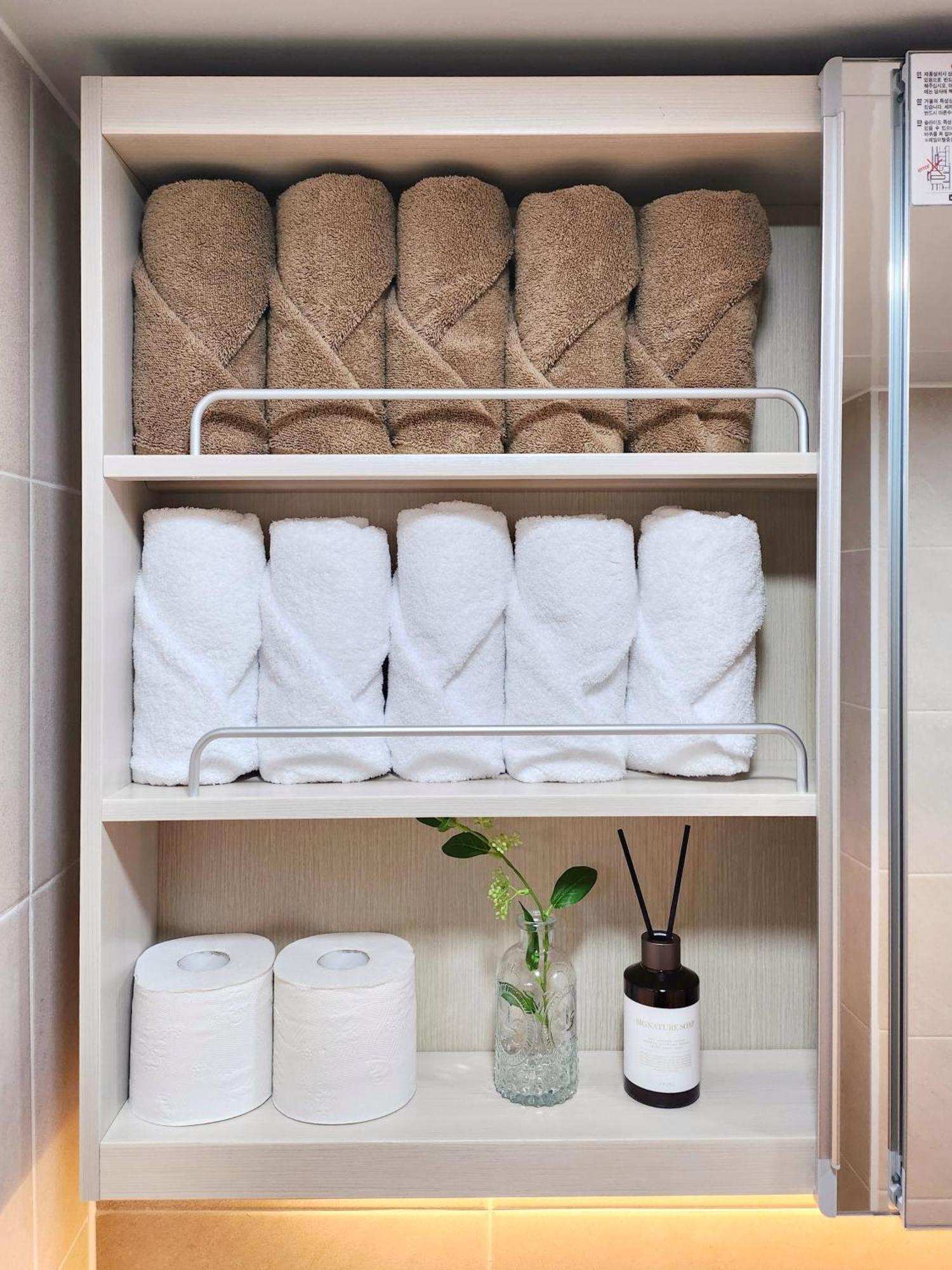 Stay Cozy Gangnam Style Trip, 3Min To Subway, Calm & Chic Home Seoul