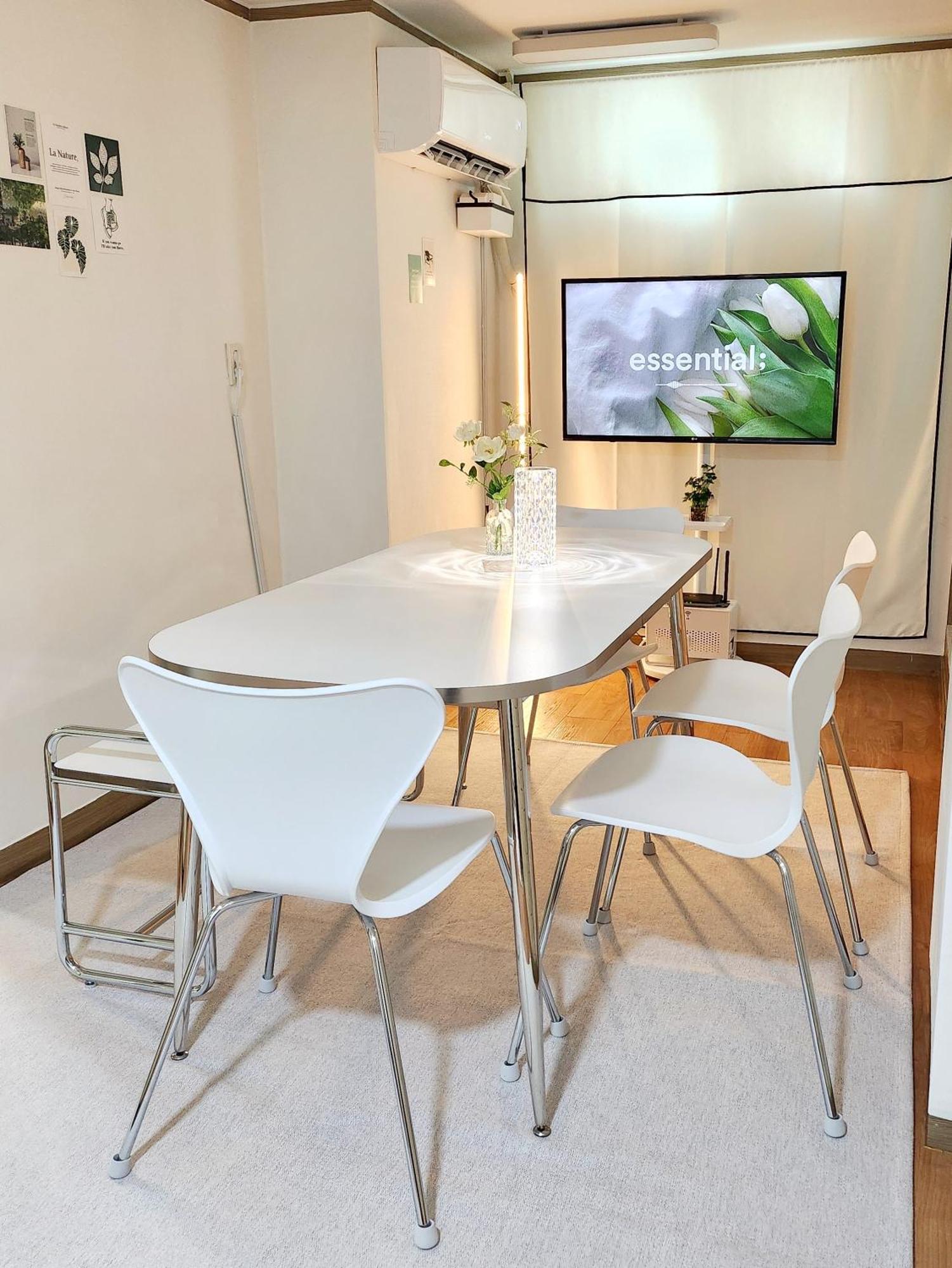 Apartment Stay Cozy Gangnam Style Trip, 3Min To Subway, Calm & Chic Home