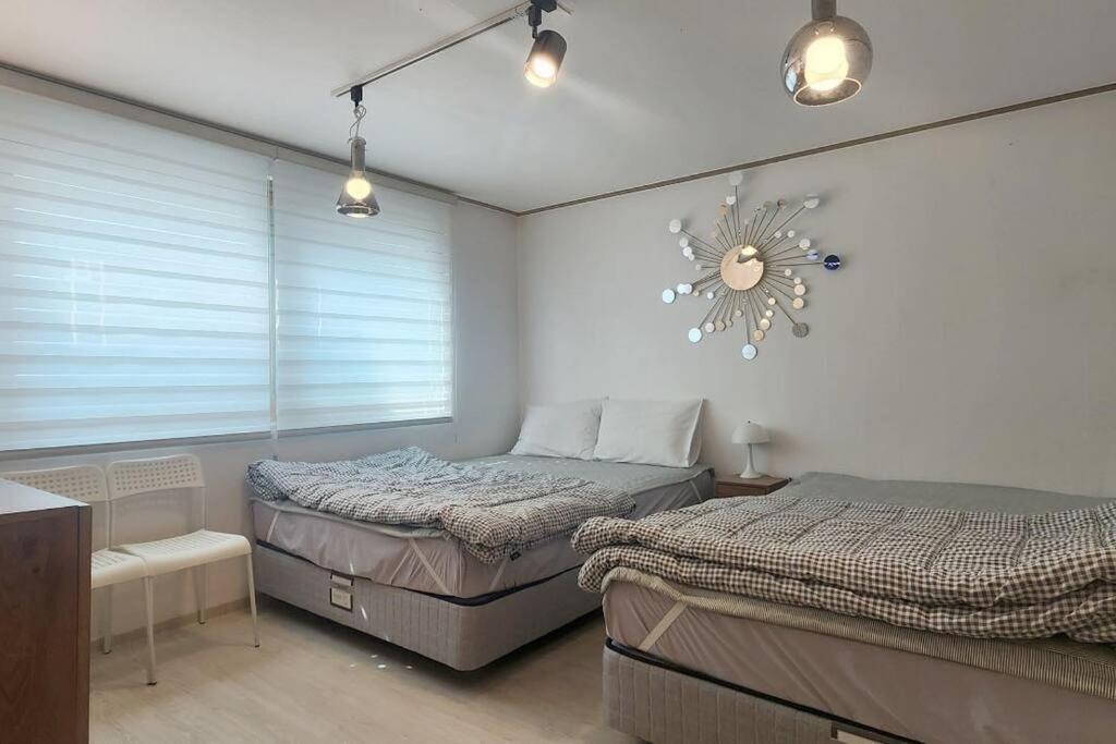 Apartment C-1 White Linen House,3br
