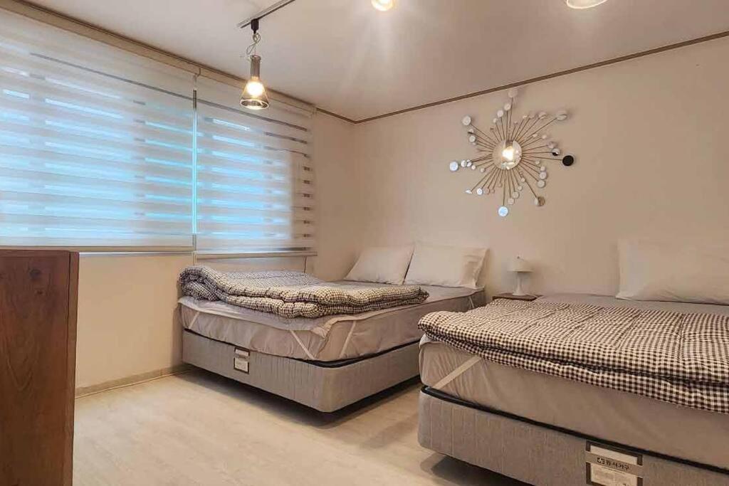 C-1 White Linen House,3br Apartment *