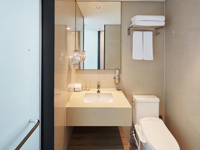 Hotel Express Hongdae By Ihg