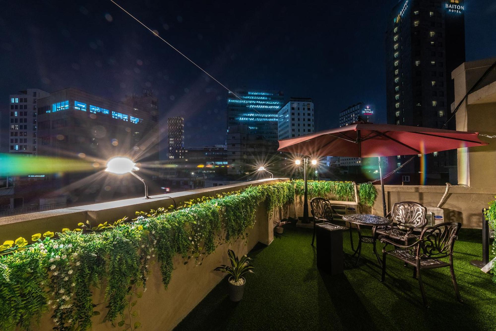 New Cheonji Hotel 3*