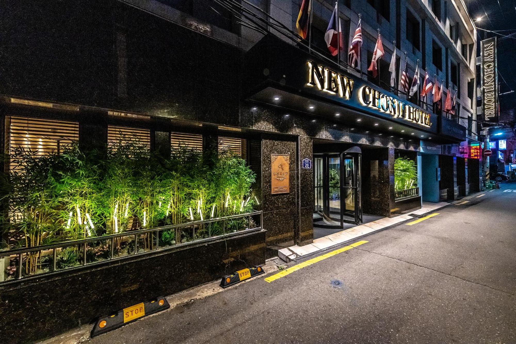 New Cheonji 3* Seoul