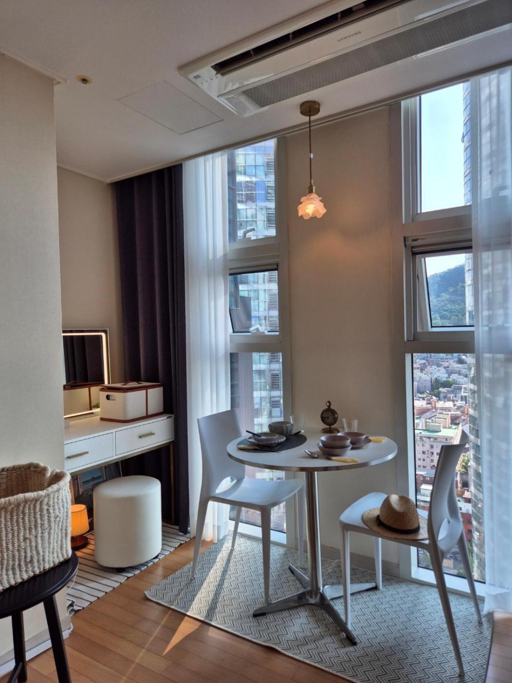 Lumini House Apartment *