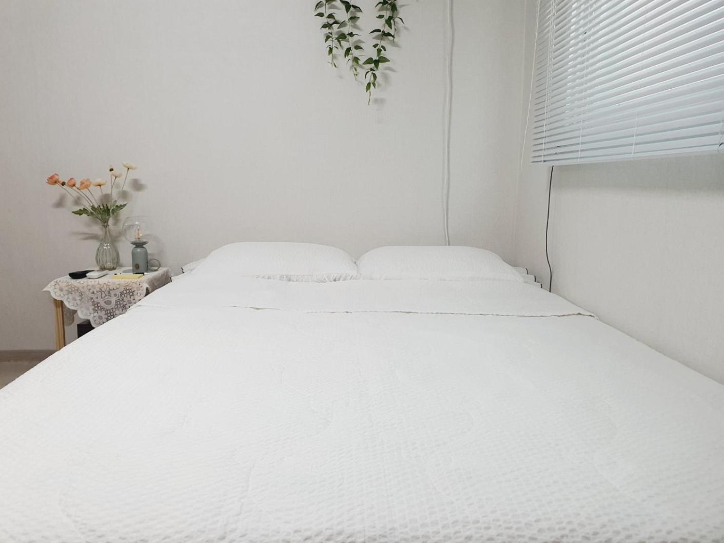 House Apartment *