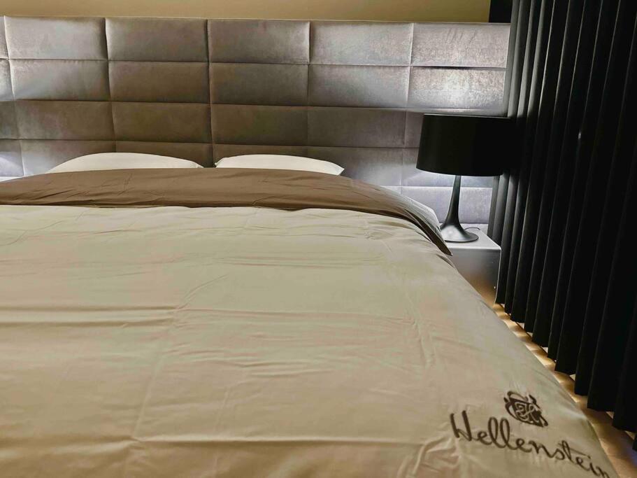 Elegant In Seoul's Vibrant Core! Apartment Seoul