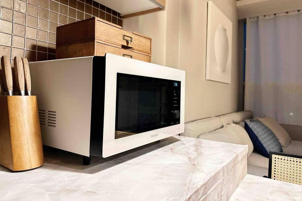 Apartment Elegant In Seoul's Vibrant Core! Seoul