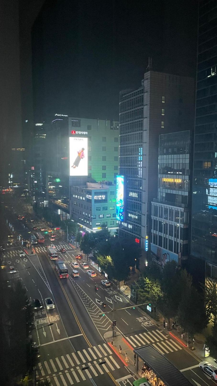 Hongdae Cleanhouse