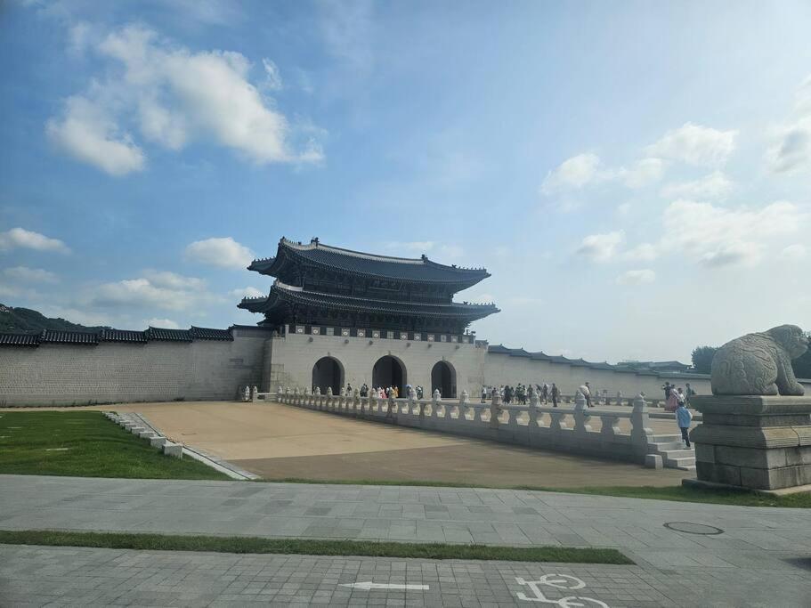 Ongi -경복궁역5분 공항버스5분 조식 광화문 종로