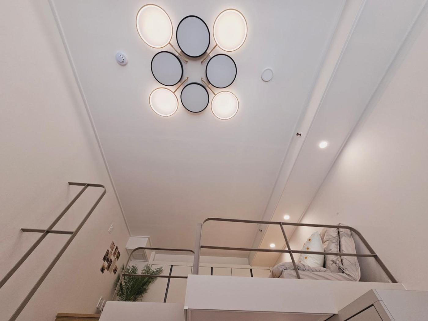 Sillim Sindaebang Station Gocheok Sky Dome Lovely House Apartment