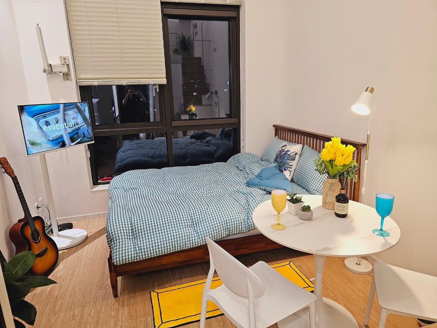 Apartment Sillim Sindaebang Station Gocheok Sky Dome Lovely House *