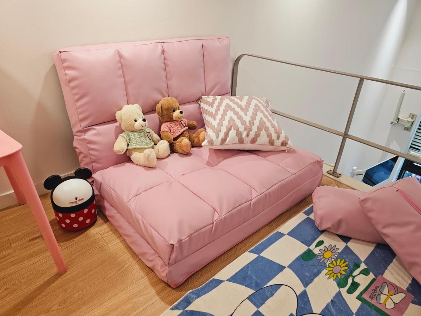 Sillim Sindaebang Station Gocheok Sky Dome Lovely House * Seoul