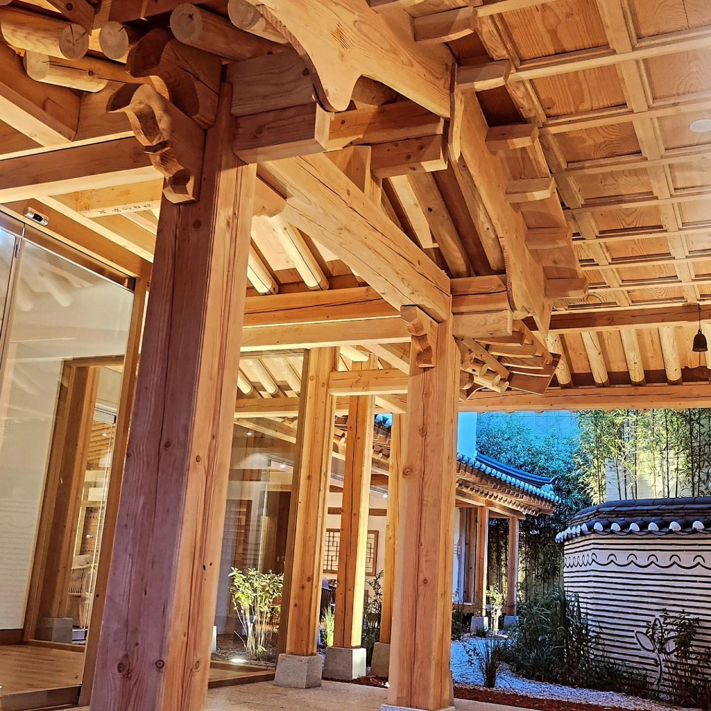 Hanok Daam Hotel *
