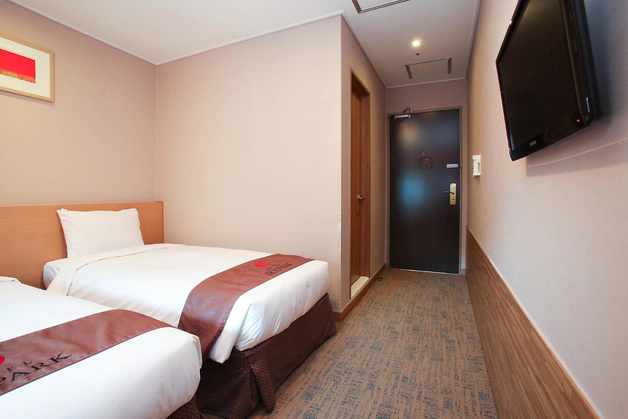 Hotel Skypark Myeongdong 3 Seoul