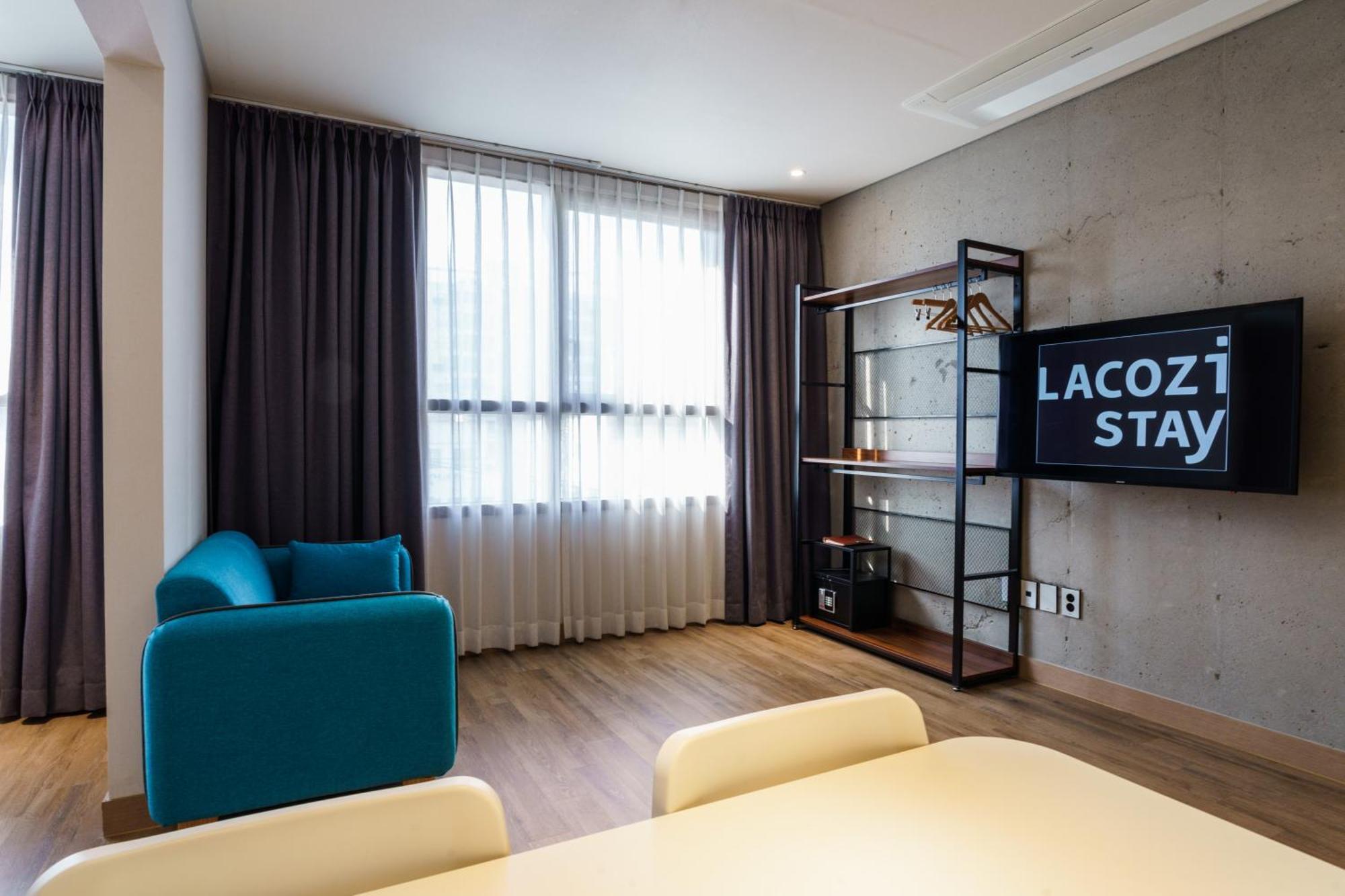 Hotel Lacozi , 3*