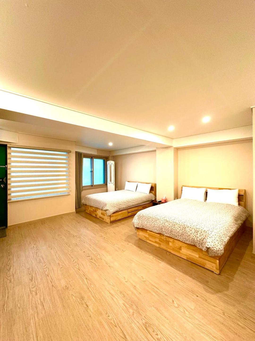 R Jongmyo Rumah tetamu