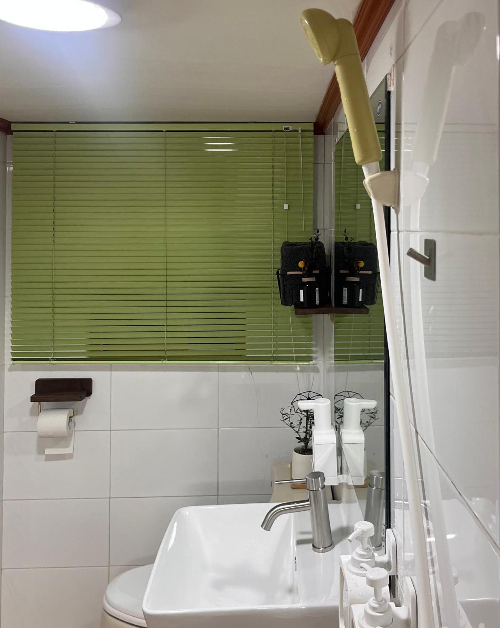 Seoul, Goody Station 8 Minutes Walk, Airport Bus 5 Minutes Walk, Subway Line 2, Transportation Convenience, Location, Guro Digital Complex Hana * Seoul