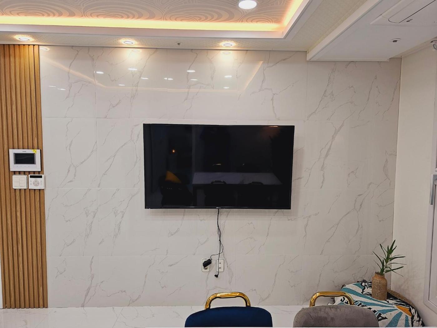 Villa Hwaogok Large Three Bedroom - 10mins To Gimpo Airport
