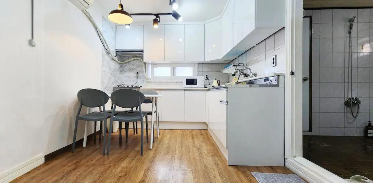 Apartment K-1 Hongdae Yeontral Park