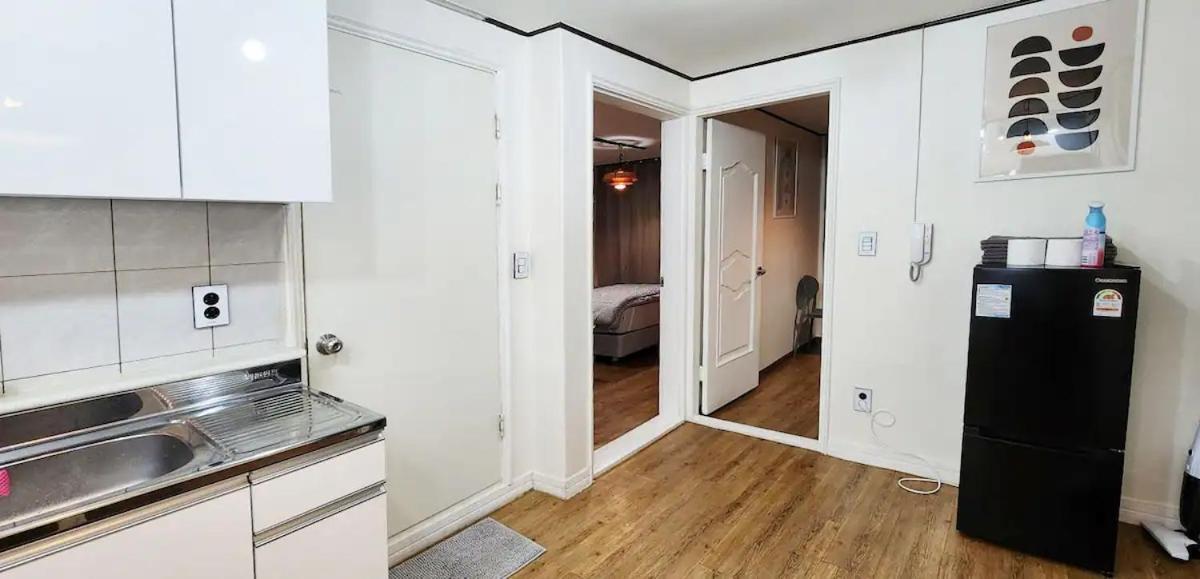 K-1 Hongdae Yeontral Park Apartment
