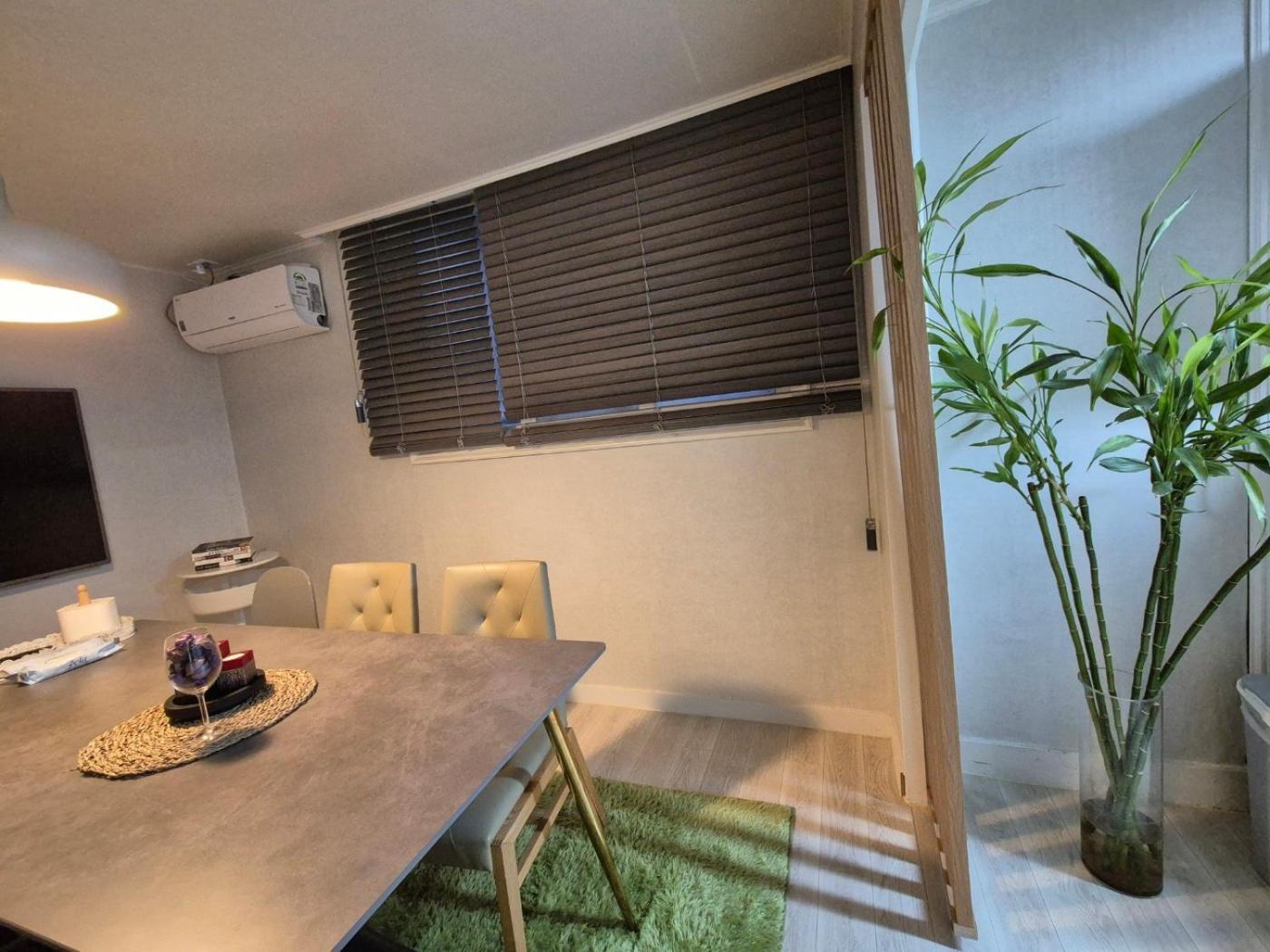 Apartment The Hari House *