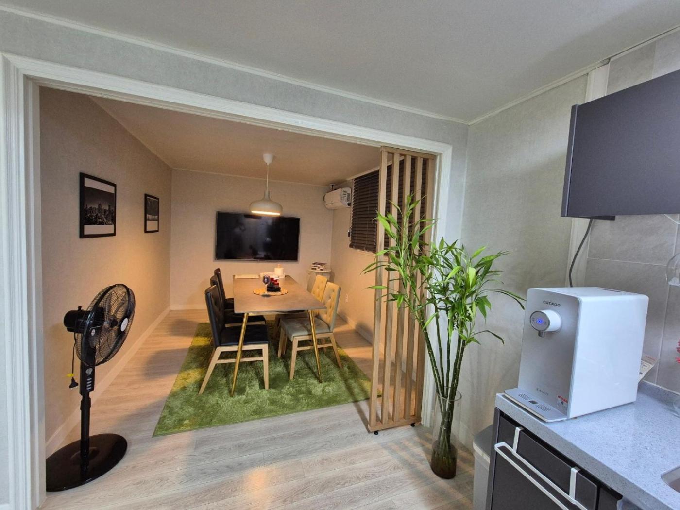 Apartment The Hari House *