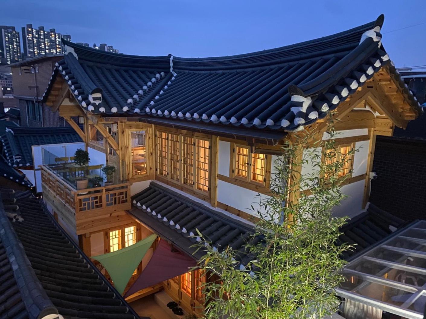 Hanok Mikyeong