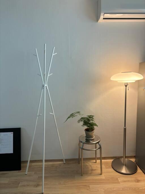 Hannah Apartment