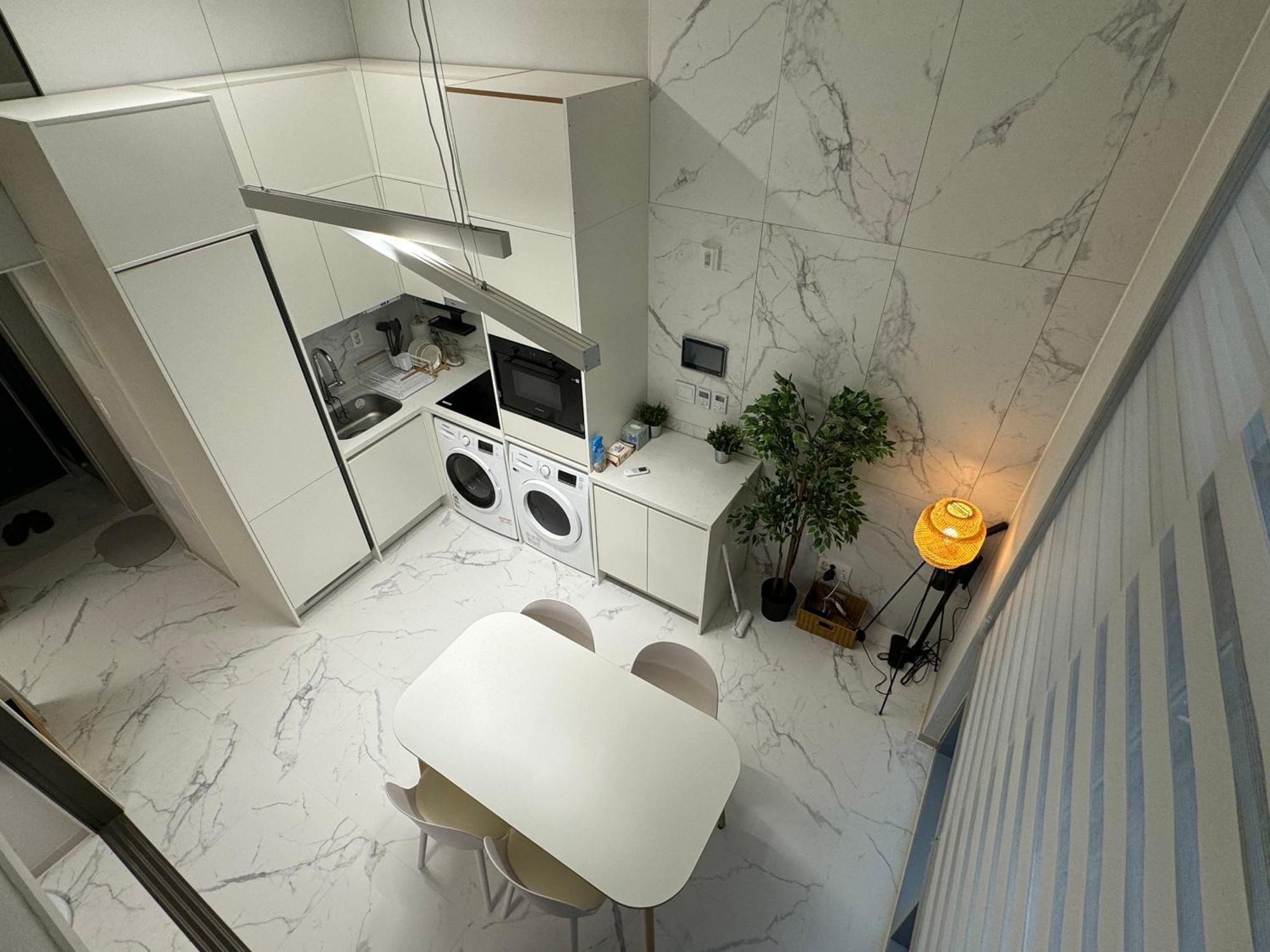 Majestic Namsan Apartment