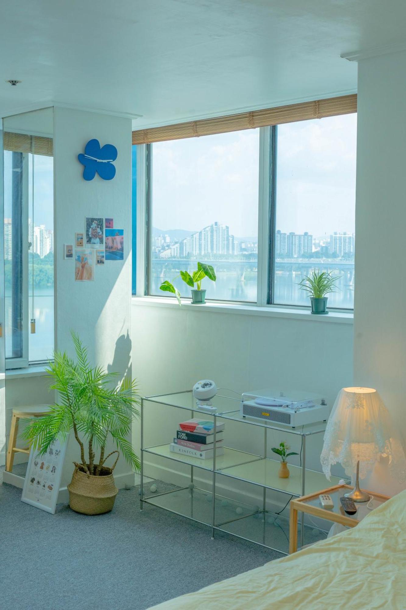 Yeondoo, River View Achasan Station Walkerhill Casino Asan Hospital Yes24 Live Hall * Seoul