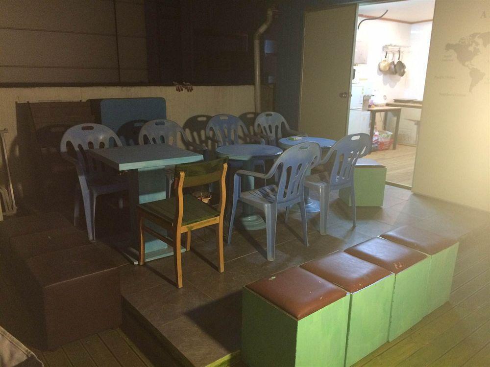 Sinchon Sisters Hostel Seoul